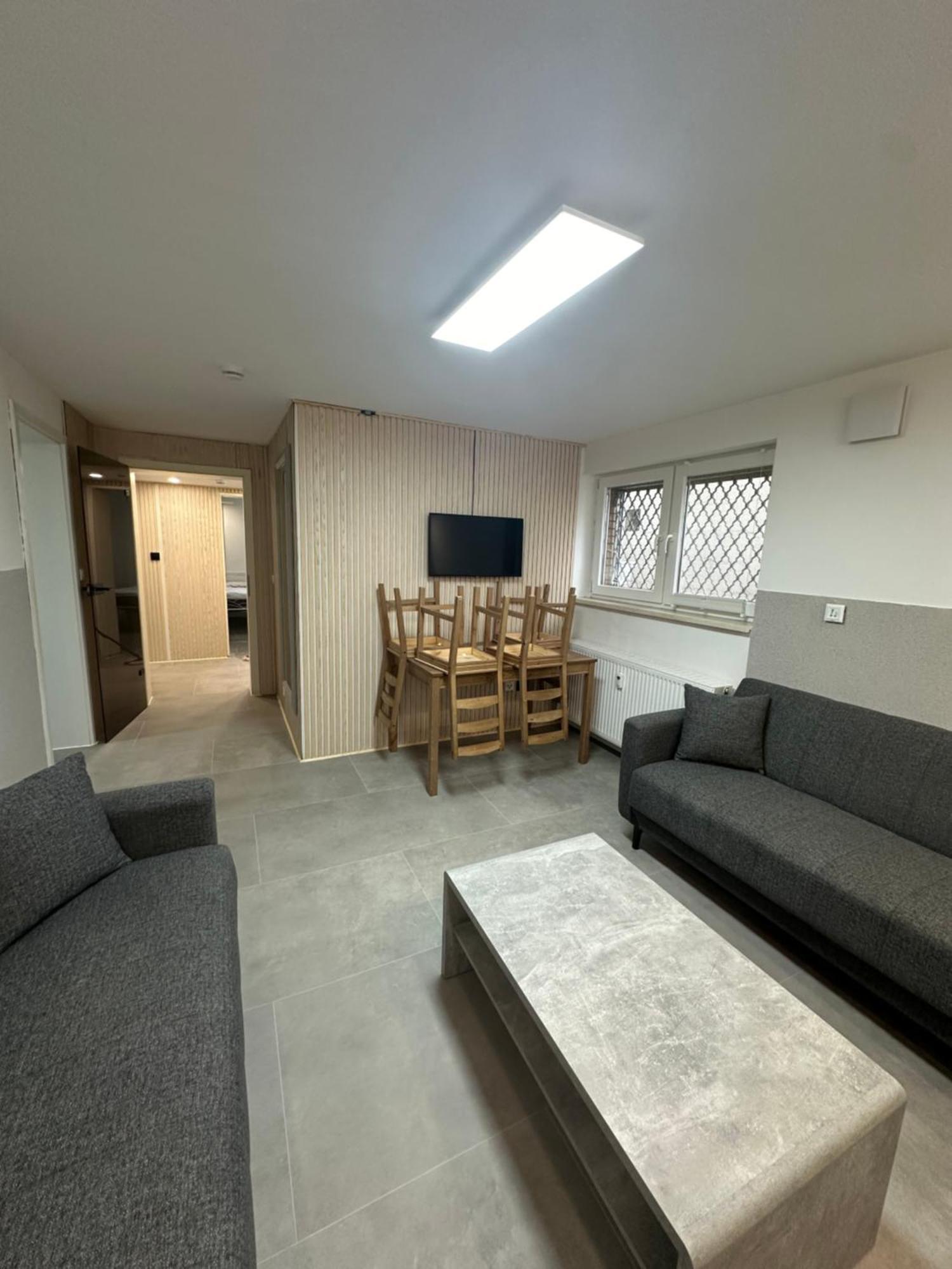 Charmante 2 Zimmer Souterrain Hannover Exterior foto
